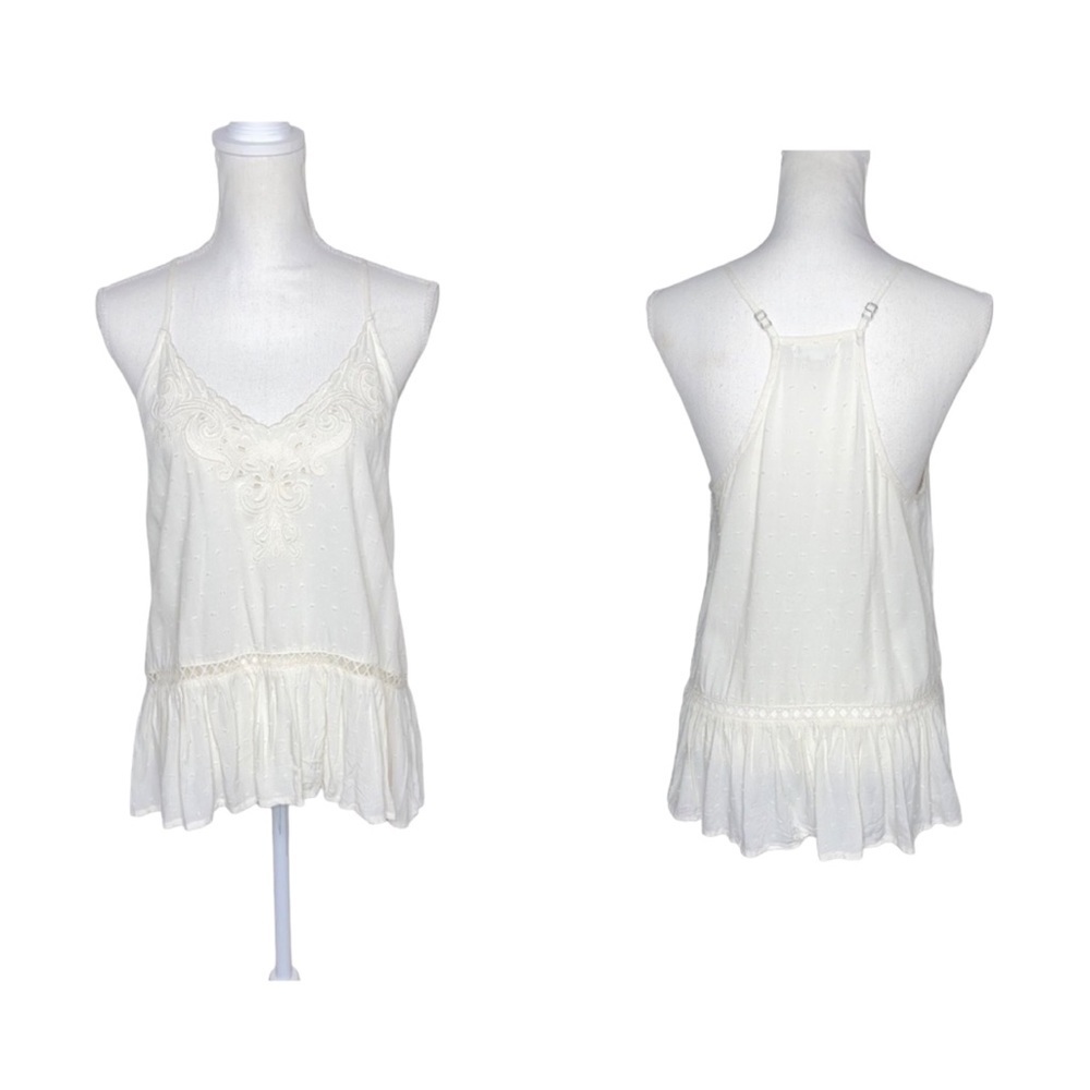 LOVE ON A HANGER Ivory V-Neck Peplum Tank M NWOT